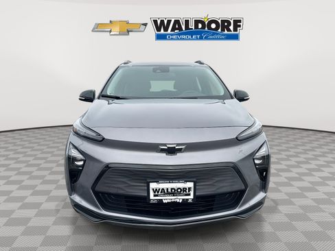 Certified 2023 Chevrolet Bolt EUV LT w/ Driver Confidence Package image 2