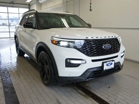 Used 2021 Ford Explorer ST w/ Equipment Group 401A image 17