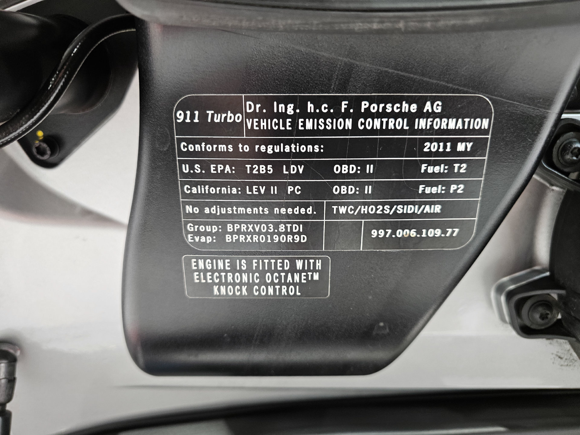 Used 2011 Porsche 911 Turbo S AWD/4WD image 43