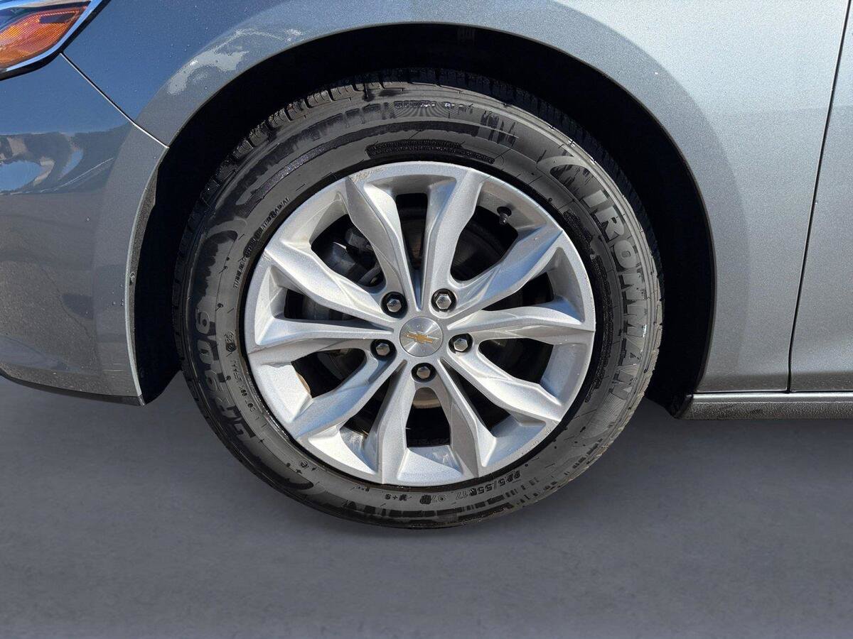 Used 2024 Chevrolet Malibu LT FWD image 14