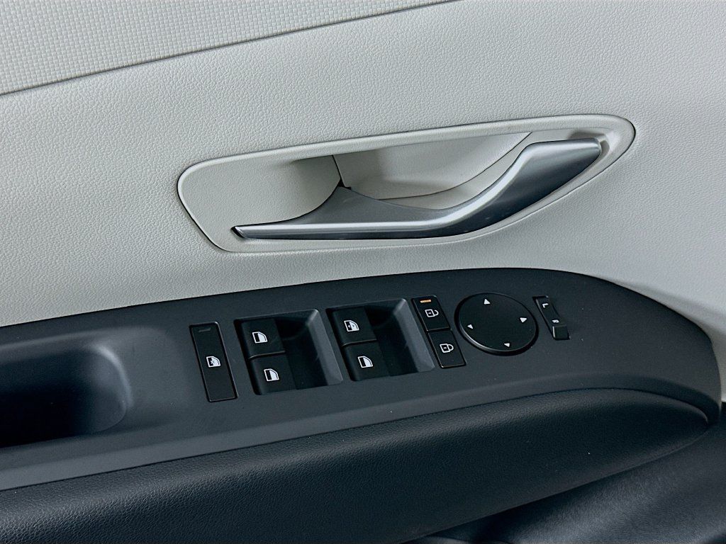 New 2026 Hyundai Tucson SE FWD image 18