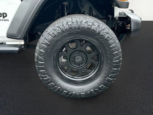 Used 2020 Jeep Gladiator Sport w/ Quick Order Package 24S image 30