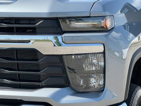 Used 2026 Chevrolet Silverado 2500 LT w/ Snow Plow Prep/Camper Package AWD/4WD image 40