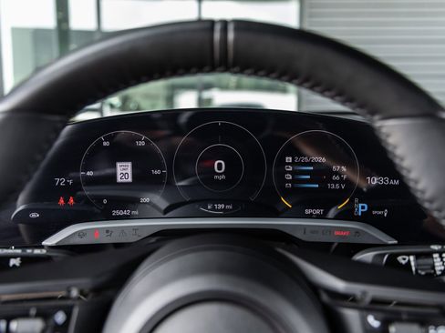 Certified 2023 Porsche Taycan image 28