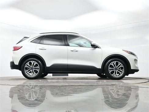 Used 2020 Ford Escape SEL image 33