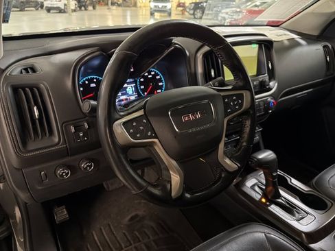 Used 2017 GMC Canyon Denali AWD/4WD image 9