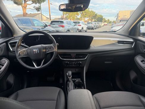 Used 2025 Buick Encore GX Preferred image 29