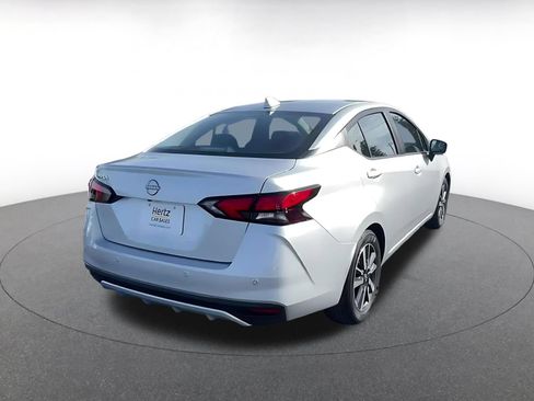 Used 2025 Nissan Versa SV FWD image 14