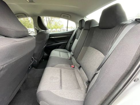 Used 2025 Toyota Camry SE FWD image 25