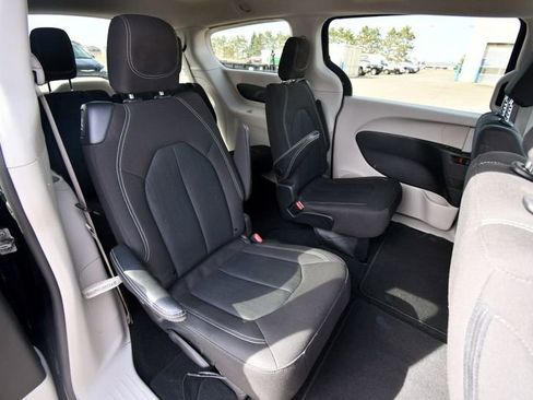 Used 2024 Chrysler Voyager LX FWD image 25