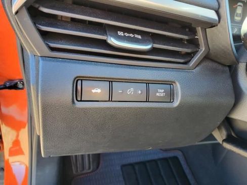 Used 2022 Nissan Altima 2.0 SR image 24