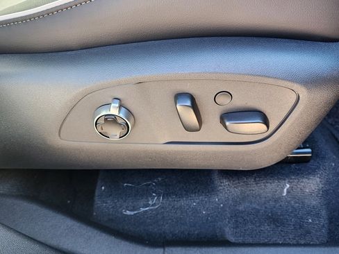 New 2026 Buick Enclave Avenir image 42