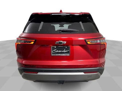 New 2026 Chevrolet Equinox LT w/ Midnight Edition FWD image 8