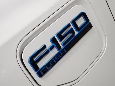Used 2024 Ford F150 Lightning Flash AWD/4WD image 25