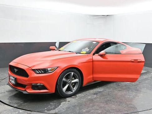 Used 2016 Ford Mustang Coupe w/ Equipment Group 051A image 24