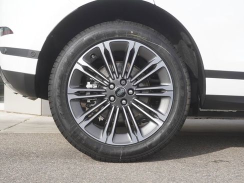 New 2026 Land Rover Range Rover Evoque S image 33