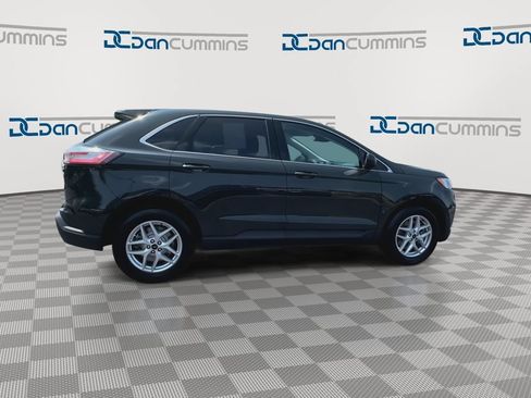 Used 2024 Ford Edge SEL w/ Cold Weather Package AWD/4WD image 9