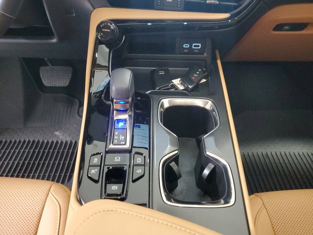 Used 2025 Lexus NX 350 AWD w/ Accessory Package (2T) image 28
