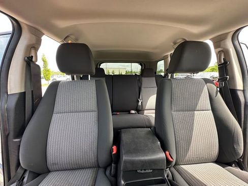 Used 2008 Jeep Grand Cherokee Laredo RWD image 32