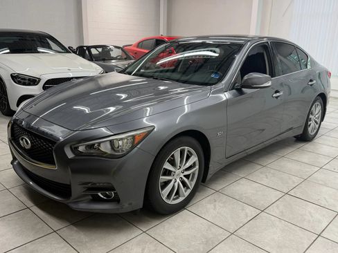 Used 2016 INFINITI Q50 3.0t Premium w/ Cargo Package RWD image 3