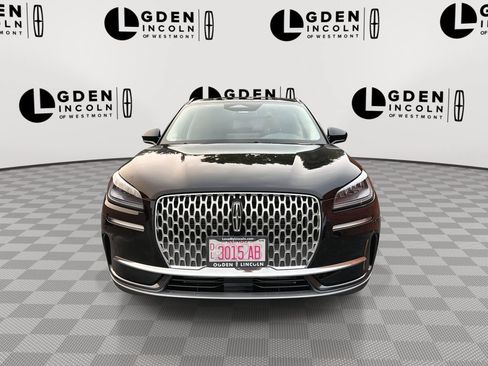 Used 2026 Lincoln Corsair Premiere FWD image 3