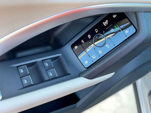 New 2025 Audi Q5 Premium Plus image 12