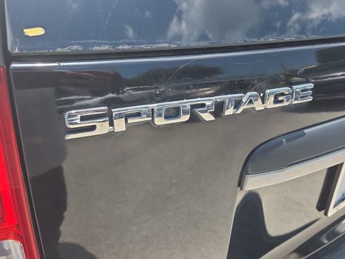 Used 2009 Kia Sportage LX FWD image 34