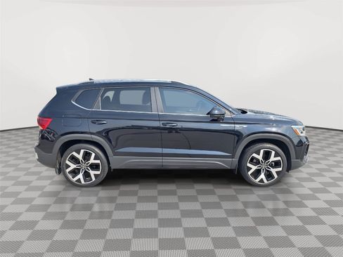 Used 2023 Volkswagen Taos SEL AWD/4WD image 11