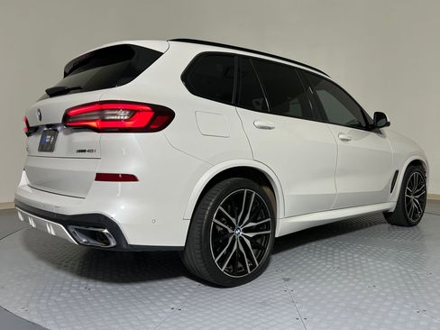Used 2022 BMW X5 xDrive40i w/ M Sport Package image 8
