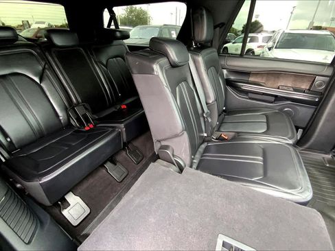 Used 2021 Ford Expedition Max Limited AWD/4WD image 18