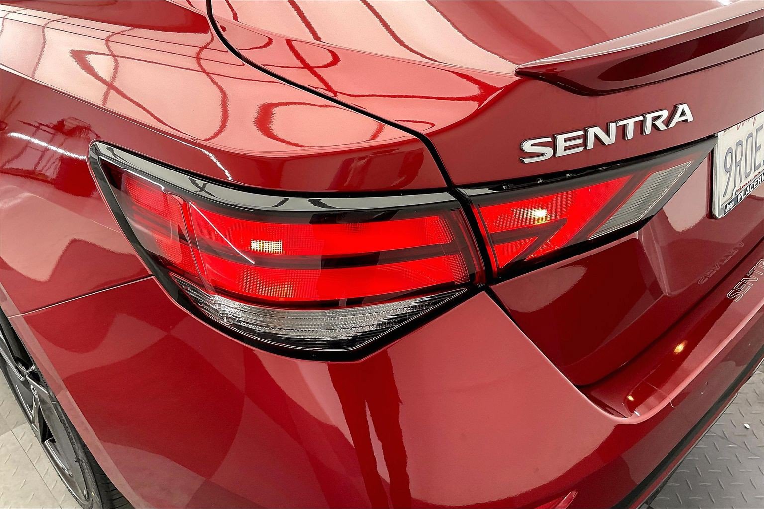 Used 2024 Nissan Sentra SR FWD image 29