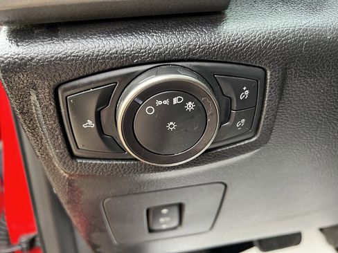 Used 2018 Ford F150 Raptor w/ Equipment Group 802A Luxury image 34