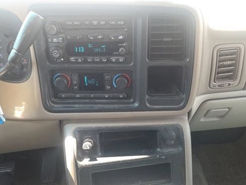 Used 2003 Chevrolet Tahoe LT AWD/4WD image 34