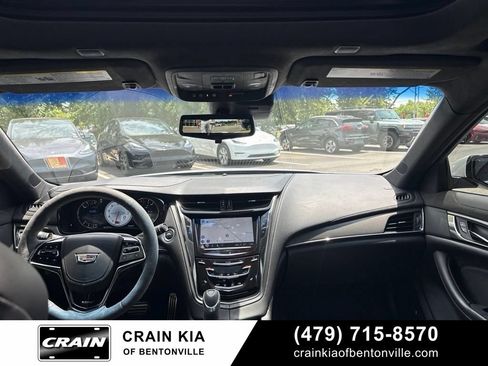 Used 2019 Cadillac CTS V w/ Carbon Fiber Package RWD image 16