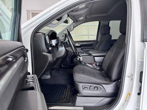 Certified 2025 Chevrolet Silverado 1500 LT AWD/4WD image 11
