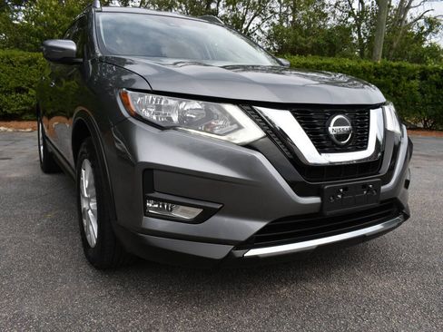 Used 2019 Nissan Rogue SV AWD/4WD image 38