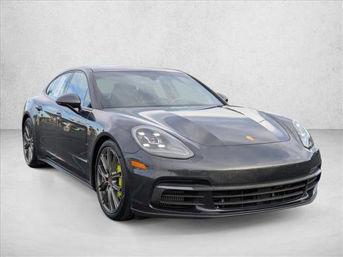 Used 2019 Porsche Panamera 4 image 7