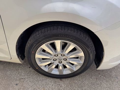 Used 2013 Toyota Sienna Limited w/ Premium Pkg AWD/4WD image 33