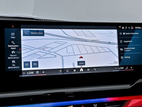 Used 2026 BMW M5 Touring w/ Executive Package image 32