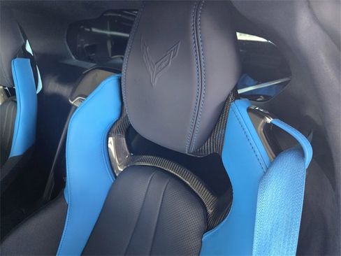 Used 2023 Chevrolet Corvette Stingray Premium Cpe w/ Z51 Performance Package image 22