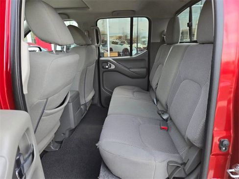 Used 2019 Nissan Frontier SV w/ Value Truck Package image 18
