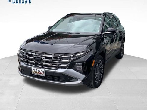 Used 2025 Hyundai Tucson Limited AWD/4WD image 3