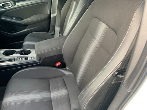 Used 2022 Honda Civic Sport image 8