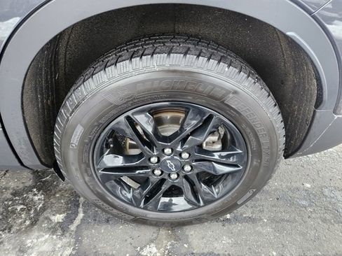 Used 2021 Chevrolet Blazer LT image 25