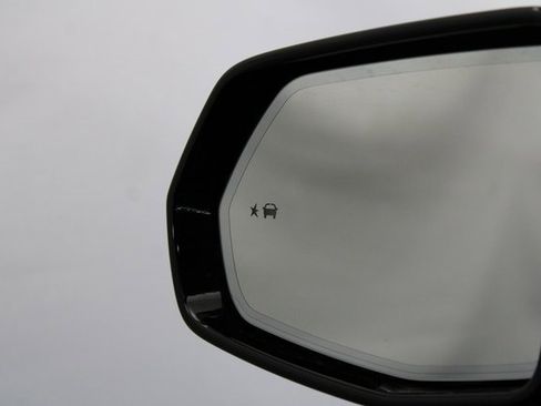 Certified 2024 Cadillac XT6 Sport w/ Technology Package image 29