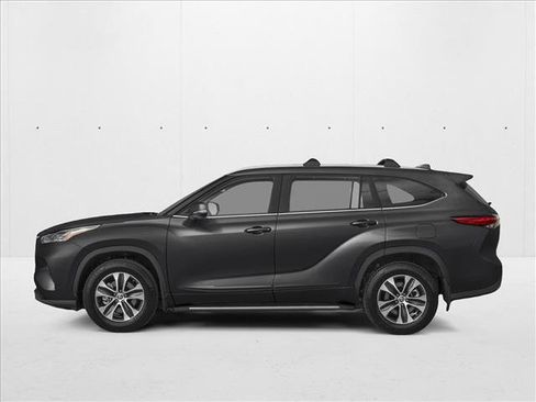 New 2026 Toyota Highlander XLE AWD/4WD image 3