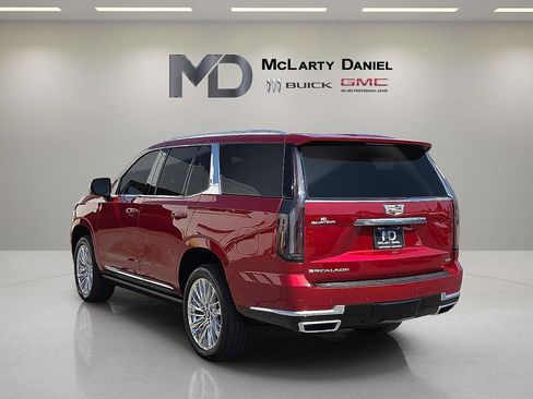 Certified 2025 Cadillac Escalade Premium Luxury w/ Touring Package AWD/4WD image 13