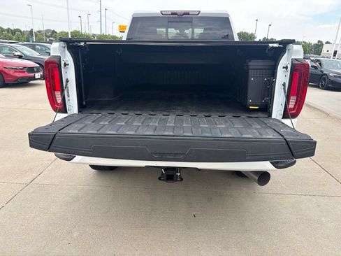 Used 2023 GMC Sierra 2500 Denali w/ Denali Ultimate Package AWD/4WD image 44