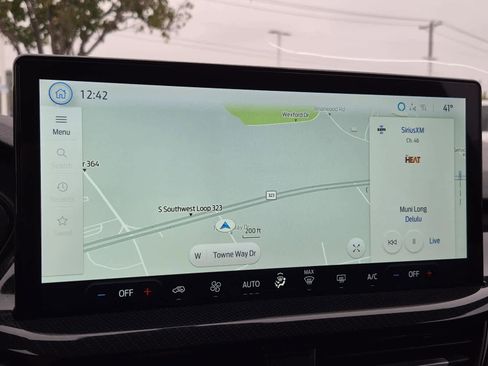 Used 2025 Ford Escape ST-Line w/ Tech Pack #1 image 24