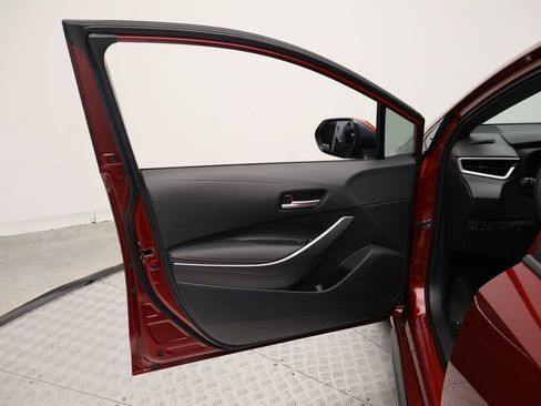 Certified 2025 Toyota Corolla SE FWD image 16